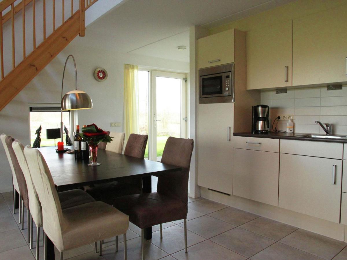 Luxury Holiday Home With Private Terrace Langweer Εξωτερικό φωτογραφία